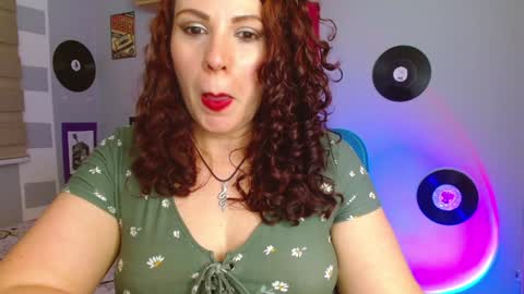 Snapshot of nicky_lucy_m chatting on December 2024 07:15:02 AM lucy online show from December 2024 07:15:02 AM