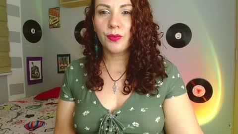 Snapshot of nicky_lucy_m chatting on December 2024 06:33:02 AM lucy online show from December 2024 06:33:02 AM