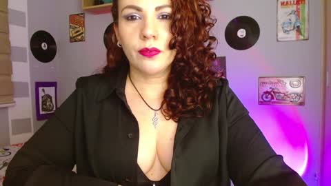 Snapshot of nicky_lucy_m chatting on January 2025 01:08:01 AM lucy online show from January 2025 01:08:01 AM