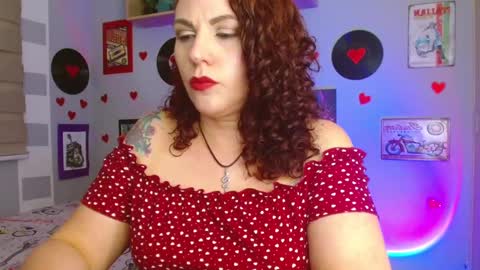 Snapshot of nicky_lucy_m chatting on February 2025 03:52:02 AM lucy online show from February 2025 03:52:02 AM