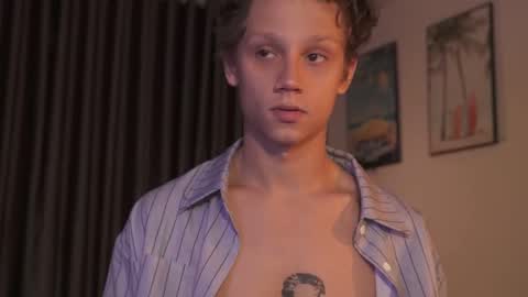 Snapshot of nicky_neal chatting on March 2026 09:52:02 PM Nicky Neal online show from March 2026 09:52:02 PM