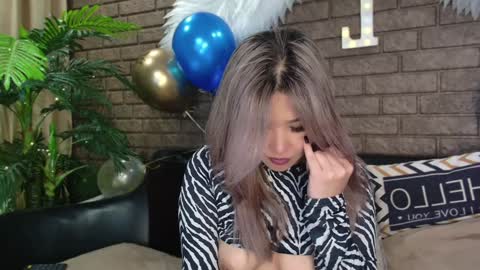 Snapshot of nicky_owl chatting on December 2024 04:44:02 PM Today is my 41st birthday And in 2 hours Im waiting for you on the stream Stock up on tokens and a good mood Nicky online show from December 2024 04:44:02 PM