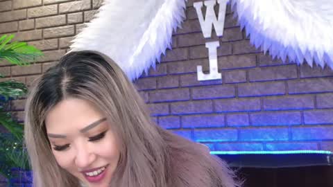 Snapshot of nicky_owl chatting on January 2025 11:13:02 AM Today is my 41st birthday And in 2 hours Im waiting for you on the stream Stock up on tokens and a good mood Nicky online show from January 2025 11:13:02 AM