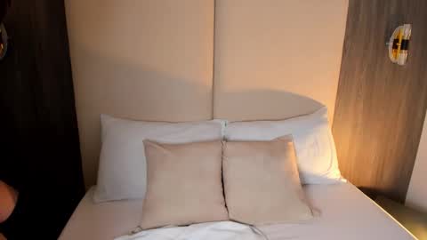 Nicky  online show from February 2026 02:37:02 AM