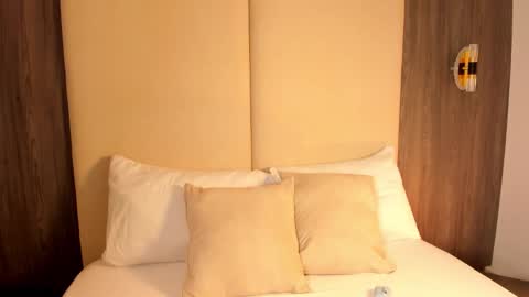 Snapshot of nicky_peyton chatting on February 2026 02:45:01 AM Nicky online show from February 2026 02:45:01 AM