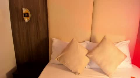 Snapshot of nicky_peyton chatting on March 2026 02:49:02 AM Nicky online show from March 2026 02:49:02 AM