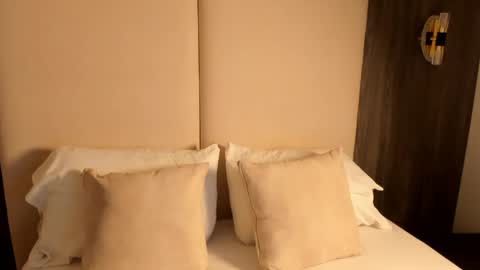 Snapshot of nicky_peyton chatting on March 2026 02:39:01 AM Nicky online show from March 2026 02:39:01 AM