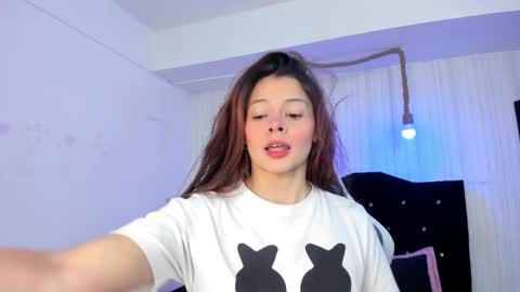 nicky_pop online show from October 2025 06:38:02 PM