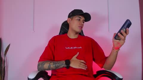 Snapshot of nickyblazze_ chatting on September 2025 11:21:01 PM Nicky online show from September 2025 11:21:01 PM