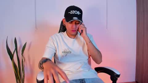 Snapshot of nickyblazze_ chatting on October 2025 12:24:02 PM Nicky online show from October 2025 12:24:02 PM