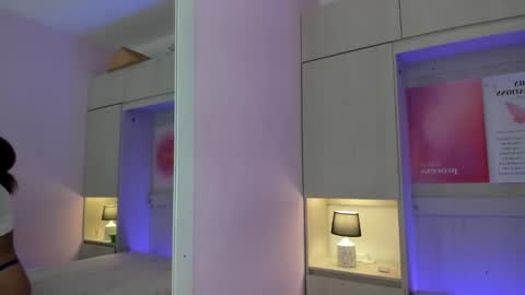 nickyrainder online show from September 2025 12:06:01 PM
