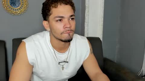 nico_blaze7 online show from December 2025 12:34:02 PM