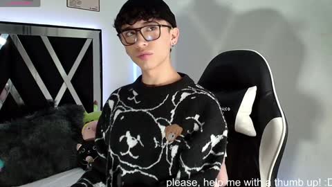 Snapshot of nico_cruz chatting on December 2024 06:15:02 AM nico online show from December 2024 06:15:02 AM