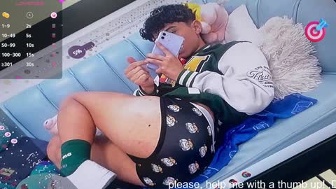 Snapshot of nico_cruz chatting on December 2024 08:14:02 AM nico online show from December 2024 08:14:02 AM