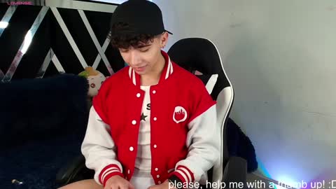 Snapshot of nico_cruz chatting on January 2025 06:56:01 AM nico online show from January 2025 06:56:01 AM