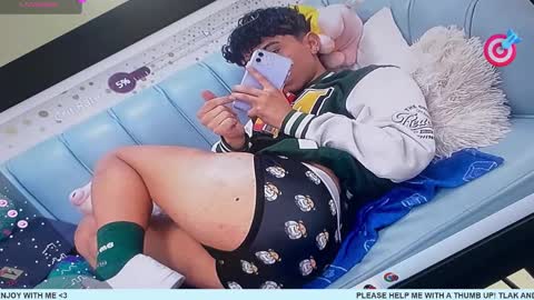 Snapshot of nico_cruz chatting on February 2025 08:05:02 AM nico online show from February 2025 08:05:02 AM