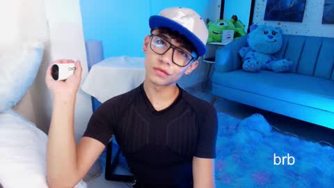 Snapshot of nico_cruz chatting on February 2025 07:48:02 AM nico online show from February 2025 07:48:02 AM