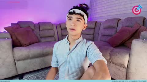 Snapshot of nico_cruz chatting on September 2025 10:32:01 PM nico online show from September 2025 10:32:01 PM