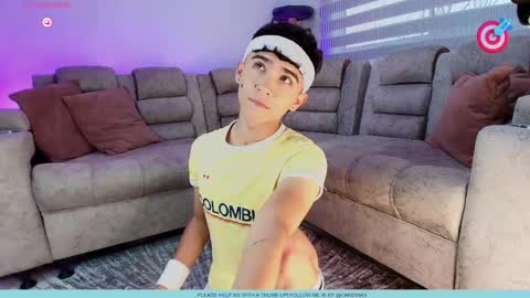 Snapshot of nico_cruz chatting on September 2025 10:22:01 PM nico online show from September 2025 10:22:01 PM