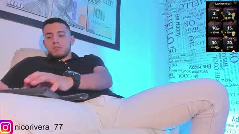 Nicolas online show from November 2025 02:12:02 AM