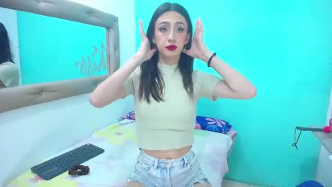 nicol_grey1302 online show from February 2026 02:39:02 AM