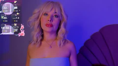 Nicol Gw online show from October 2025 04:34:02 AM