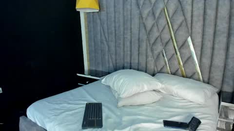 Nicolai online show from May 2026 01:16:02 PM