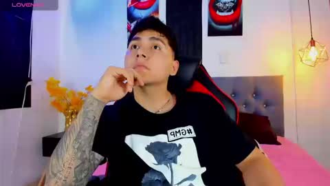 nicolas_james_sc online show from September 2025 02:53:01 PM