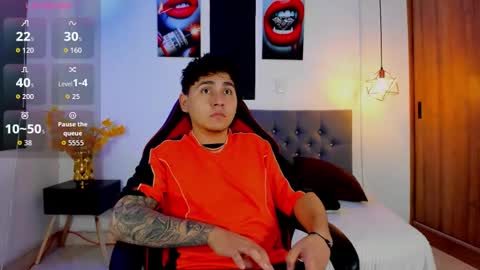 nicolas_james_sc online show from October 2025 01:28:02 PM