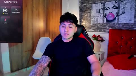 nicolas_james_sc online show from March 2026 06:29:02 PM