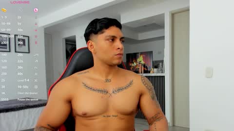 nicolas_montoya online show from November 2025 06:28:02 PM