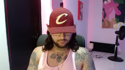 nicolas online show from December 2024 04:09:02 AM