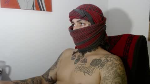 nicolas online show from February 2025 05:55:01 AM