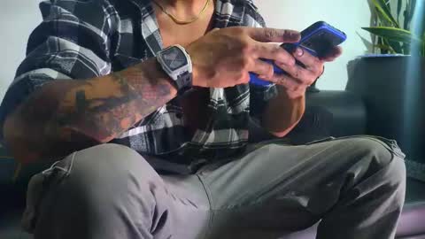 Snapshot of nicolas_veiny chatting on November 2025 03:49:01 AM Nicolas online show from November 2025 03:49:01 AM