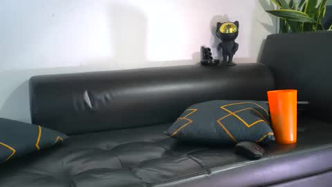 Snapshot of nicolas_veiny chatting on November 2025 07:57:01 PM Nicolas online show from November 2025 07:57:01 PM