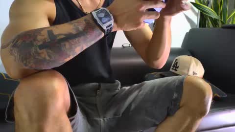 Snapshot of nicolas_veiny chatting on December 2025 07:30:02 PM Nicolas online show from December 2025 07:30:02 PM