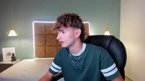 Snapshot of nicolasferrer18 chatting on November 2025 07:24:02 PM nicolasferrer18 online show from November 2025 07:24:02 PM