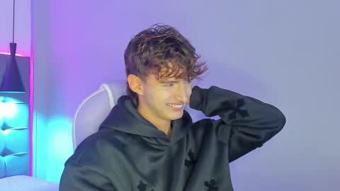 Snapshot of nicolasferrer18 chatting on December 2025 07:32:01 PM nicolasferrer18 online show from December 2025 07:32:01 PM