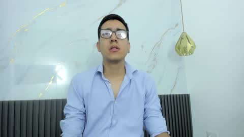 nicolasfine online show from February 2026 12:08:01 PM