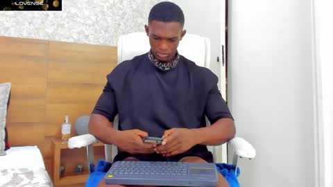 Snapshot of nicolaskan chatting on December 2024 12:44:02 PM Nicolas online show from December 2024 12:44:02 PM