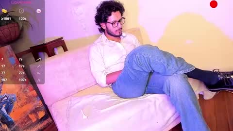 nicolasrodrii online show from December 2024 05:38:02 AM