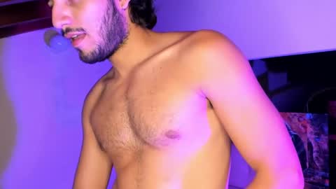 nicolasrodrii online show from January 2025 02:09:01 AM