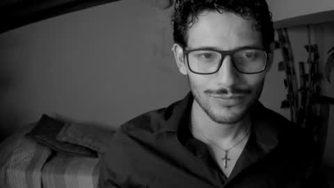nicolasrodrii online show from May 2026 10:26:02 PM