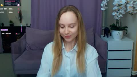 Nicoletta online show from March 2026 06:46:01 PM