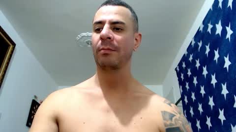 Nicolay online show from February 2026 01:32:01 AM