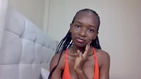 Snapshot of nicole161117 chatting on March 2026 06:43:02 AM nicole161117 online show from March 2026 06:43:02 AM