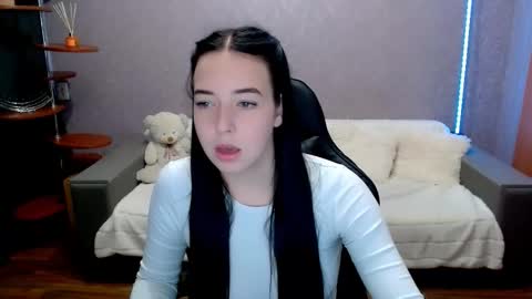 Snapshot of nicole__grand chatting on October 2025 08:56:01 AM Nicole online show from October 2025 08:56:01 AM