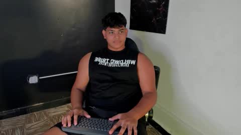 Snapshot of nicole_and_thiago1 chatting on March 2026 09:22:02 PM nicole_and_thiago1 online show from March 2026 09:22:02 PM