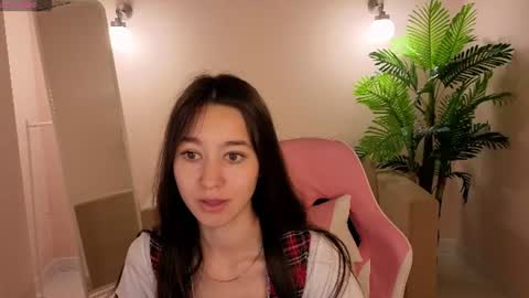 Nicole online show from June 2026 12:57:01 AM