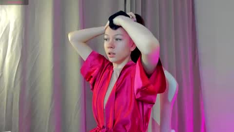 GMT7TueWedThSu 0300am-0900am. Sa 1000am-0400pm online show from February 2025 08:41:01 PM